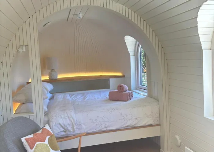 Quarrywood Glamping